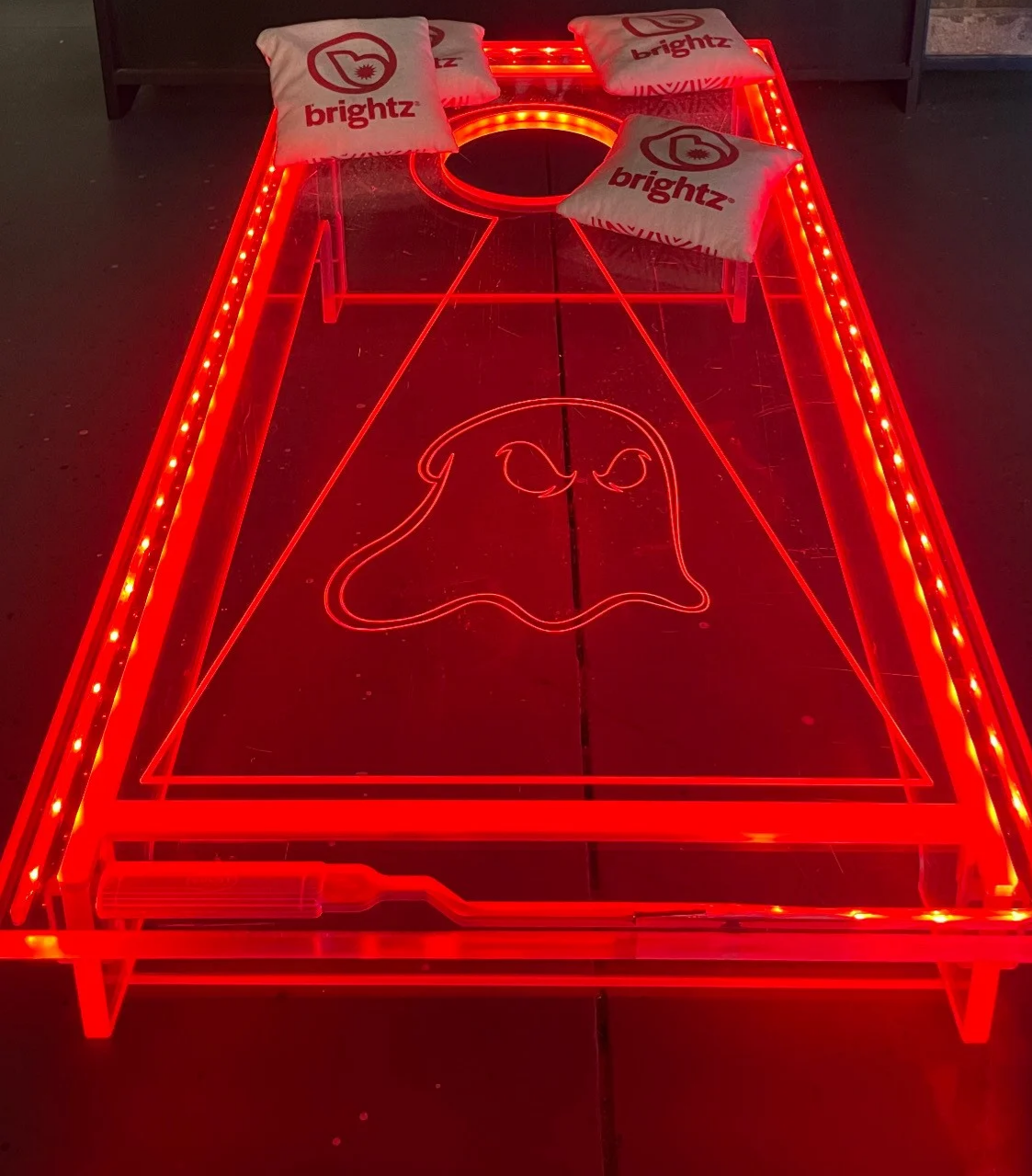 red-cornhole-game-cutou2t